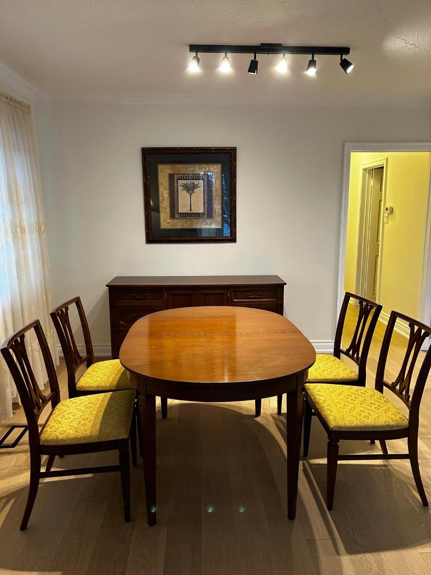 Peaceful Cosy Room With Garden View, Private Parking Toronto Ngoại thất bức ảnh